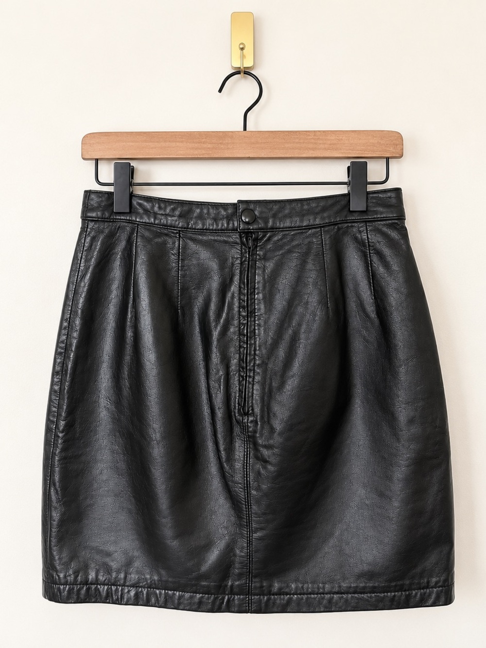 Wilsons Black Genuine Leather Pencil Skirt Vintage Size 6